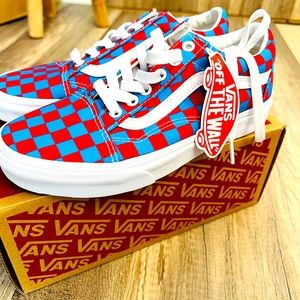 Vans⭐️New💙❤️ Sz 6.5 W